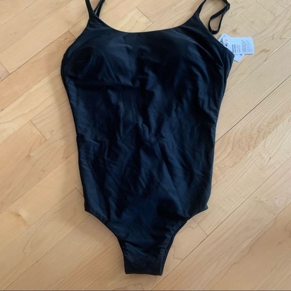 Lululemon Waterside Swim One-Piece - Picture 4 of 8
